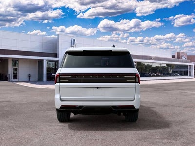 2027 Lincoln Navigator Reserve