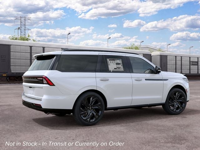 2027 Lincoln Navigator Reserve