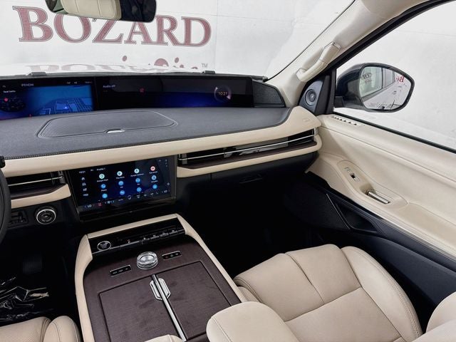 2027 Lincoln Navigator Reserve