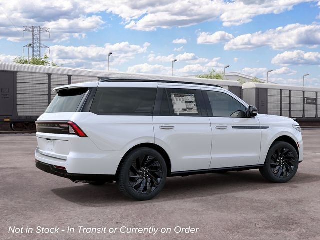 2027 Lincoln Navigator Reserve