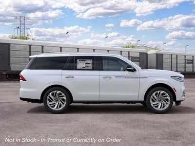 2027 Lincoln Navigator Reserve