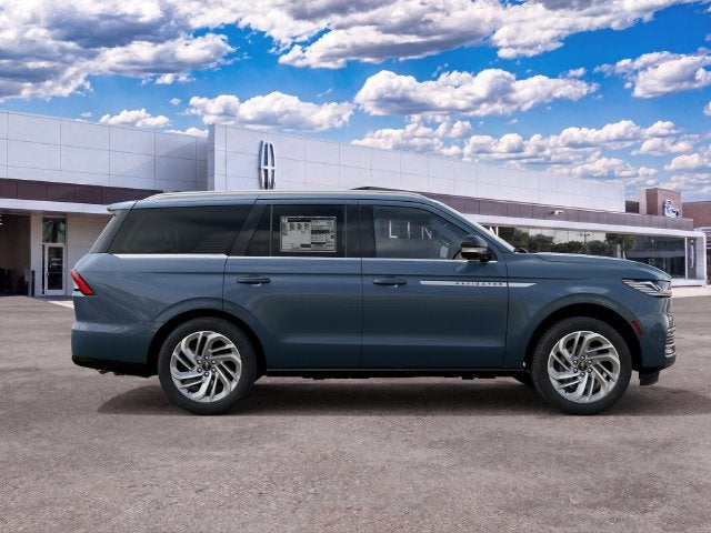 2027 Lincoln Navigator Reserve