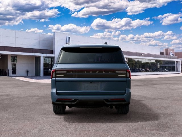 2027 Lincoln Navigator Reserve