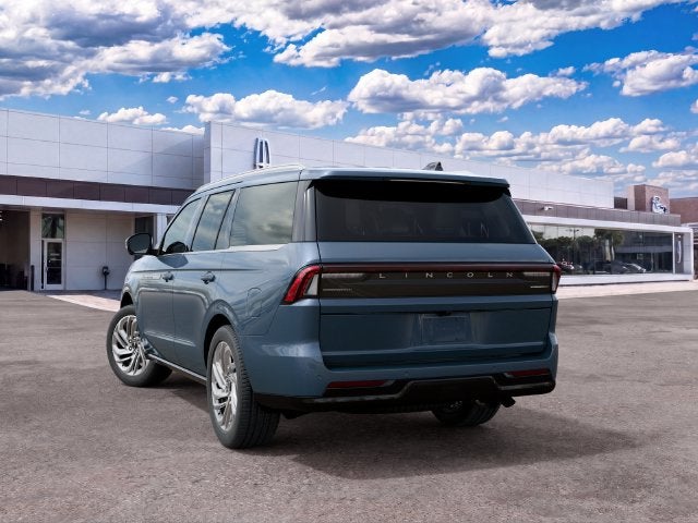 2027 Lincoln Navigator Reserve