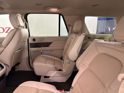 2018 Lincoln Navigator Premiere