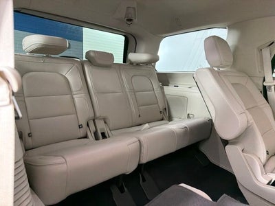 2018 Lincoln Navigator Premiere