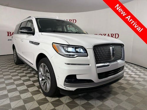2023 Lincoln Navigator Standard