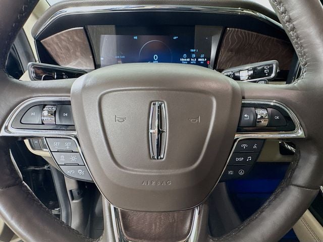 2022 Lincoln Navigator Standard