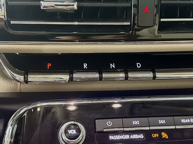 2022 Lincoln Navigator Standard