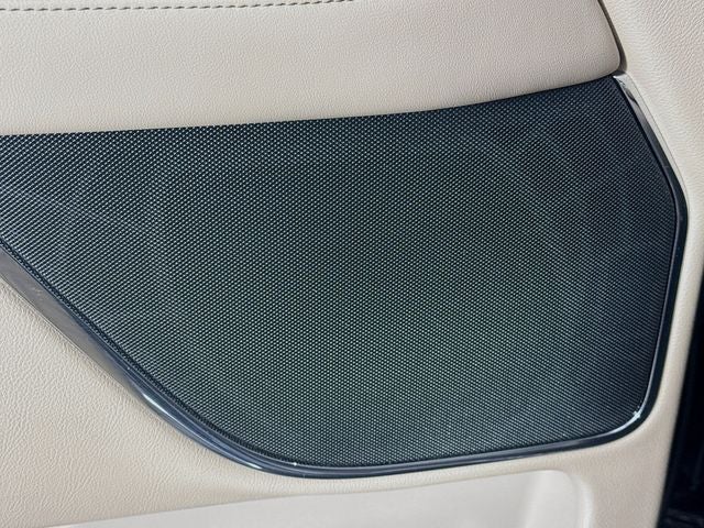 2022 Lincoln Navigator Standard