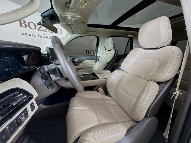 2022 Lincoln Navigator Standard