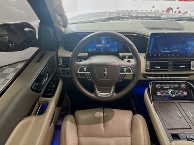 2022 Lincoln Navigator Standard