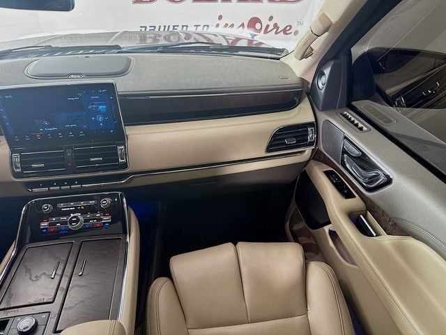 2022 Lincoln Navigator Standard