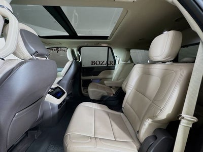 2022 Lincoln Navigator Standard