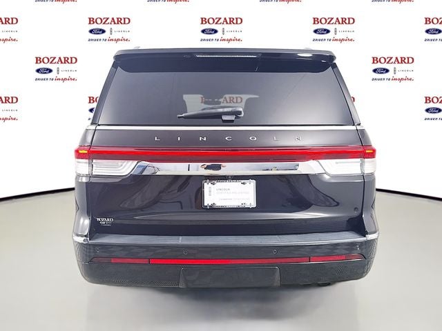 2022 Lincoln Navigator Standard