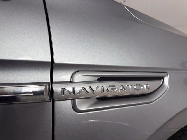 2020 Lincoln Navigator Standard