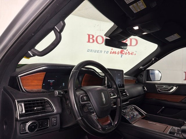 2020 Lincoln Navigator Standard