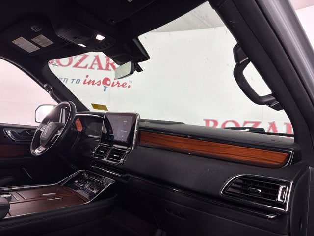 2020 Lincoln Navigator Standard