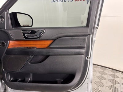2020 Lincoln Navigator Standard