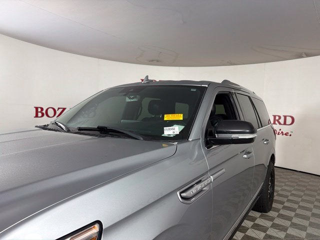 2020 Lincoln Navigator Standard