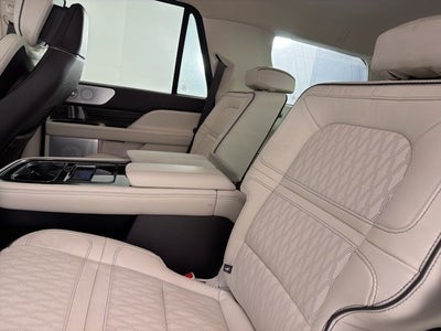 2024 Lincoln Navigator Black Label