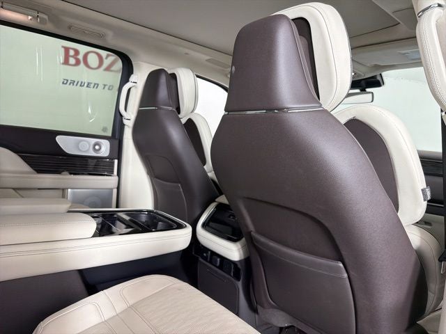 2024 Lincoln Navigator Black Label