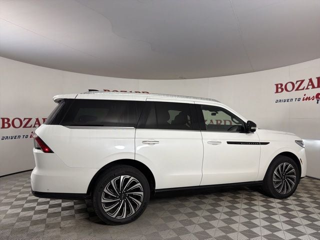 2025 Lincoln Navigator Black Label
