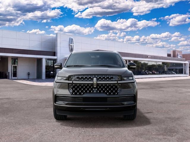 2027 Lincoln Navigator Black Label