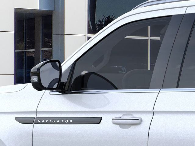 2025 Lincoln Navigator Black Label