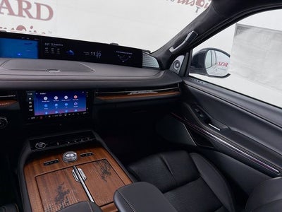 2025 Lincoln Navigator Black Label