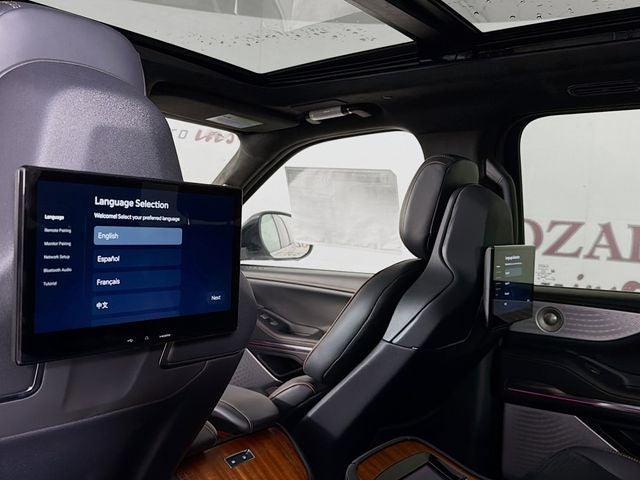 2025 Lincoln Navigator Black Label