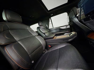 2025 Lincoln Navigator Black Label