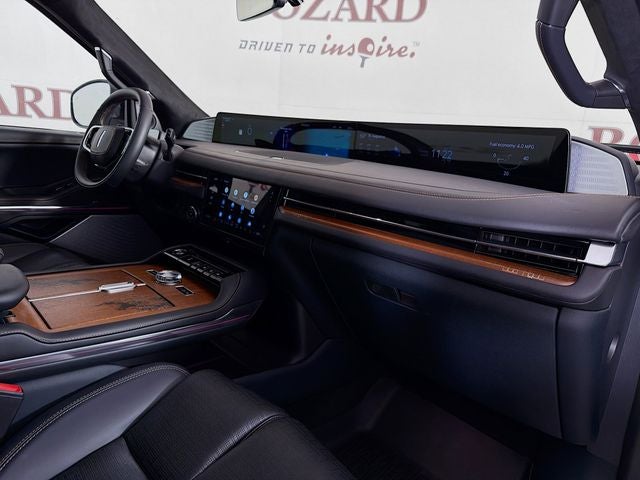2025 Lincoln Navigator Black Label