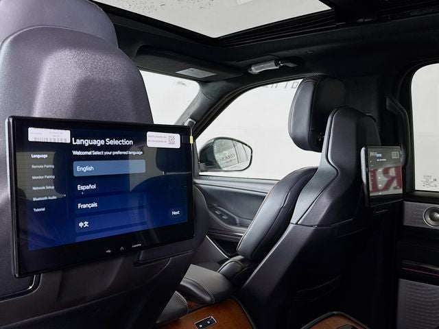2025 Lincoln Navigator Black Label