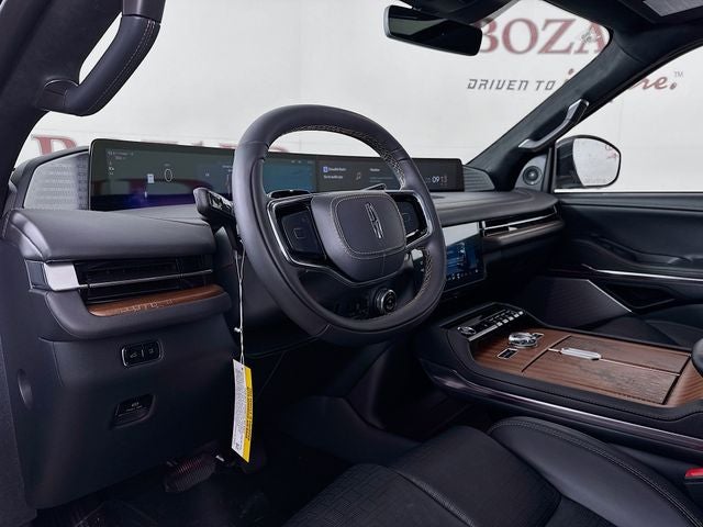 2025 Lincoln Navigator Black Label