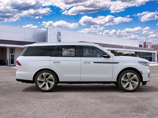 2027 Lincoln Navigator Black Label