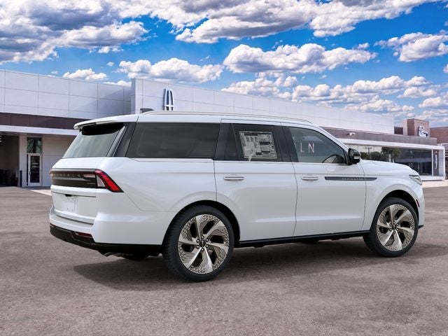 2027 Lincoln Navigator Black Label