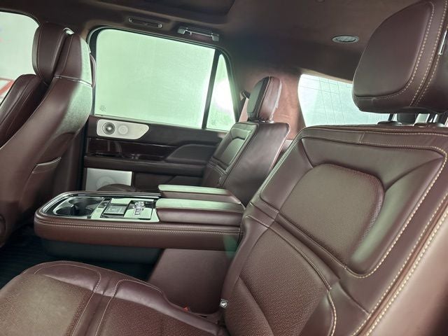 2019 Lincoln Navigator Black Label