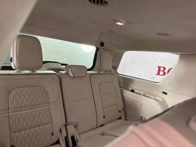 2020 Lincoln Navigator Black Label