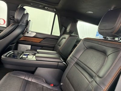 2022 Lincoln Navigator Black Label