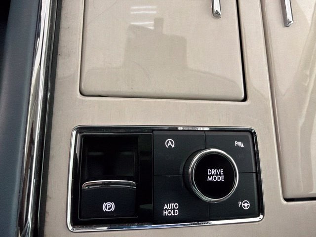 2018 Lincoln Navigator Black Label