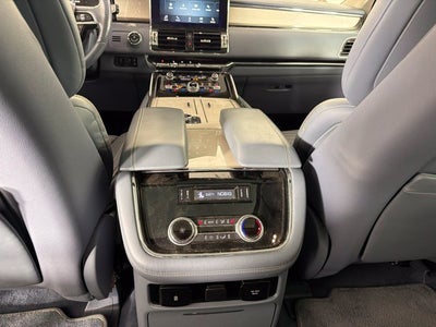 2018 Lincoln Navigator Black Label