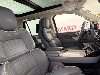 2018 Lincoln Navigator Black Label