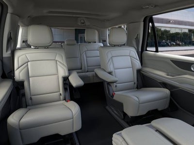 2026 Lincoln Navigator Premiere