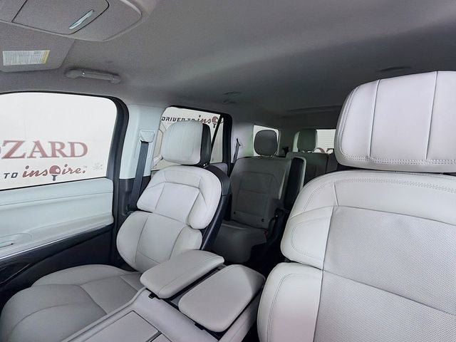 2026 Lincoln Navigator Premiere