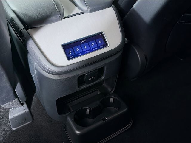2026 Lincoln Navigator Premiere