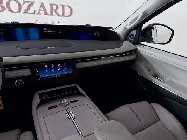 2026 Lincoln Navigator Premiere