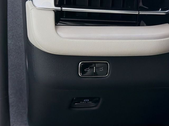 2026 Lincoln Navigator Premiere