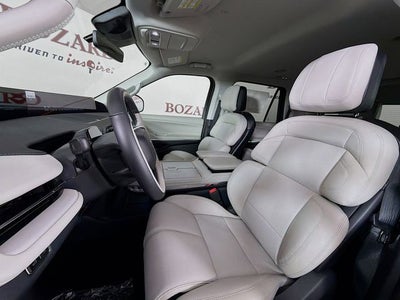 2026 Lincoln Navigator Premiere