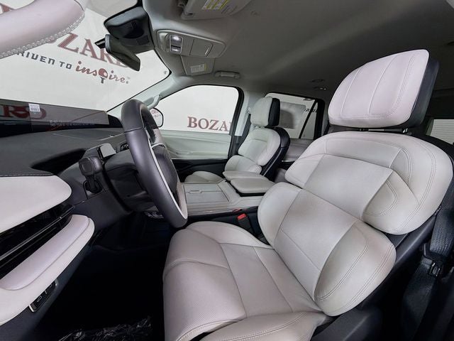 2026 Lincoln Navigator Premiere